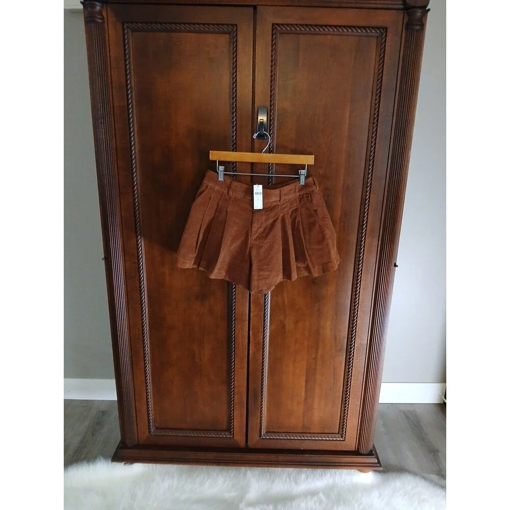 NWT Anthropologie Pilcro Women's Size 28 Corduroy Pleated Skirty Shorts Brown - Picture 6 of 10